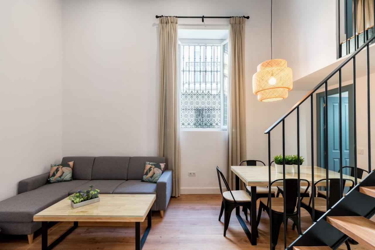Apartamentos Leoncillos Севилья Экстерьер фото