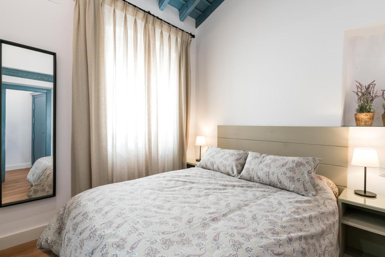 Apartamentos Leoncillos Севилья Экстерьер фото